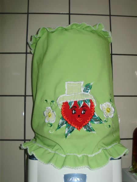 1712 - Capa de Bujão de Agua Oxford C/ Babado